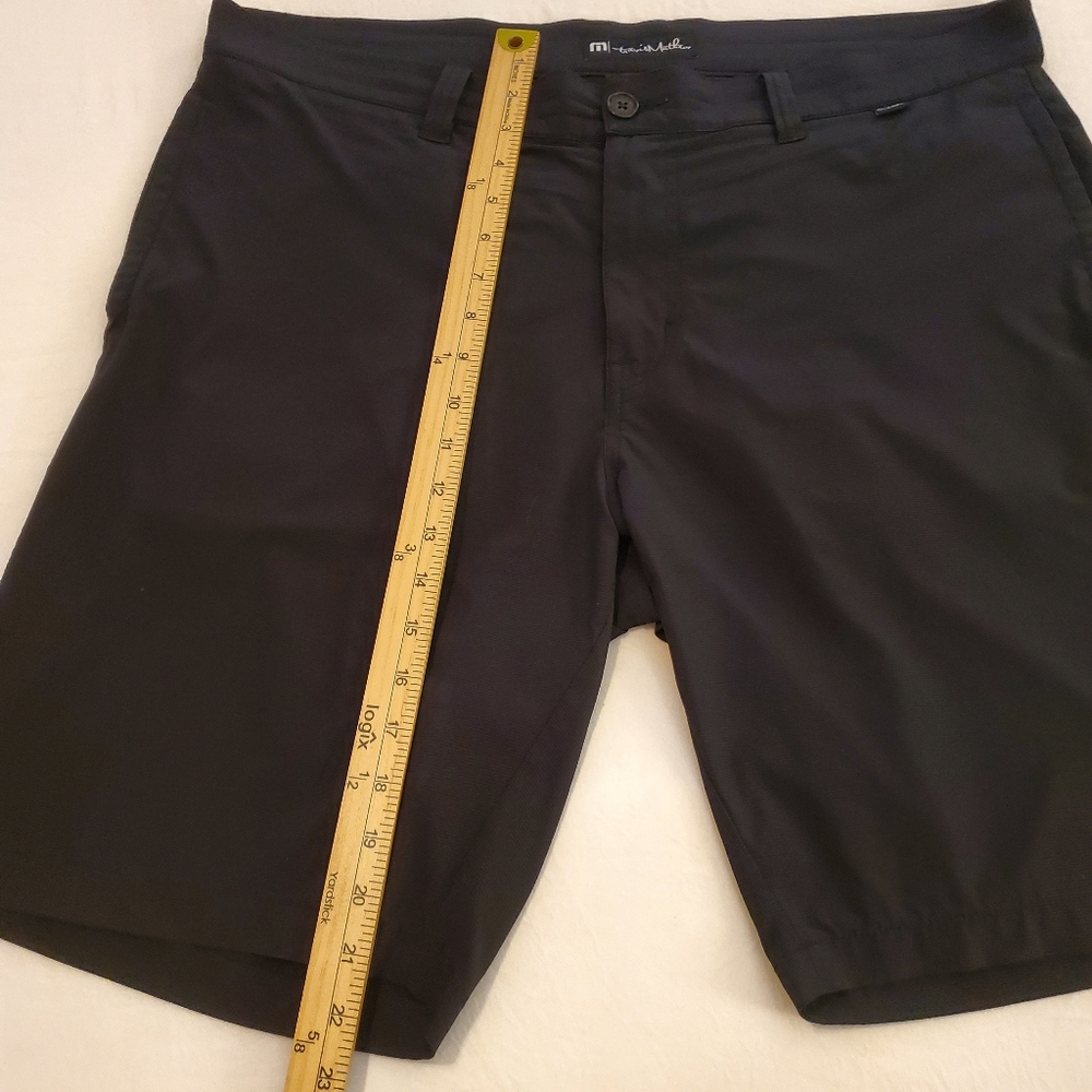 TRAVIS MATHEW Beck Black Performance Golfing Outerwear Shorts Men's Size 38 - Picture 9 of 11